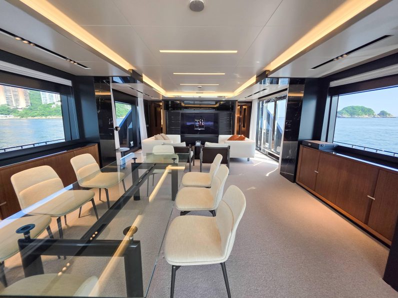 
								RIVA 102 CORSARO SUPER full									