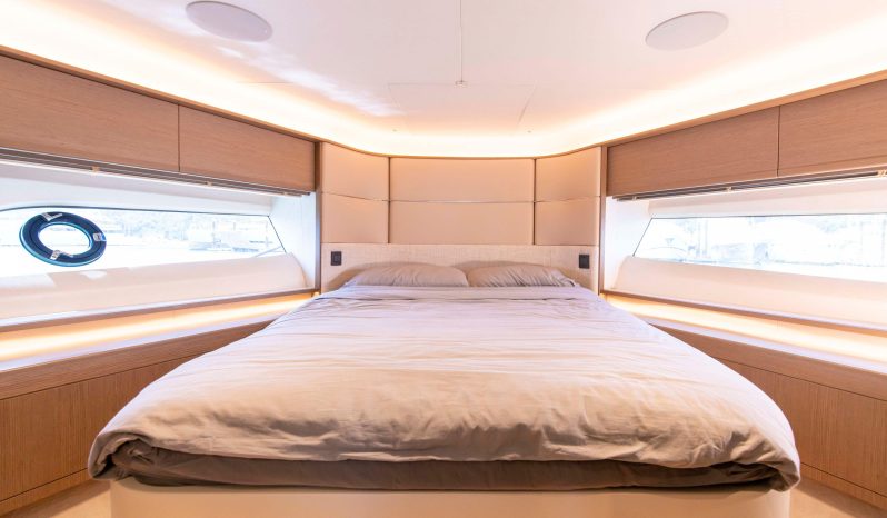 
								PRINCESS Y78 / 2020 full									