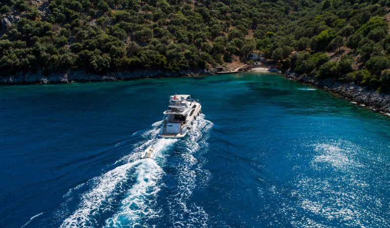 
								1.Sınıf Custom Made T.C Bayrak Ticari Tekne 21 mt full									