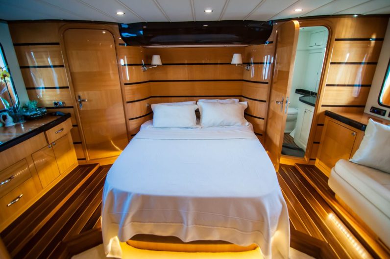 
								1.Sınıf Custom Made T.C Bayrak Ticari Tekne 21 mt full									