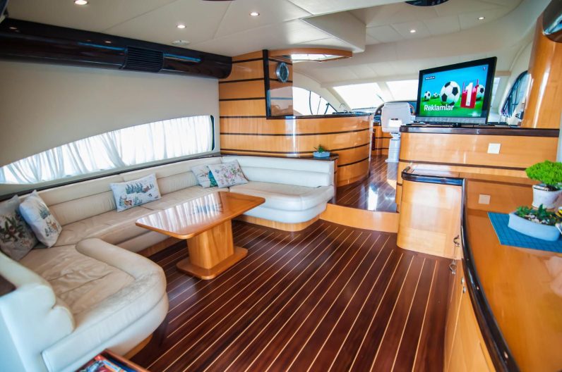 
								1.Sınıf Custom Made T.C Bayrak Ticari Tekne 21 mt full									