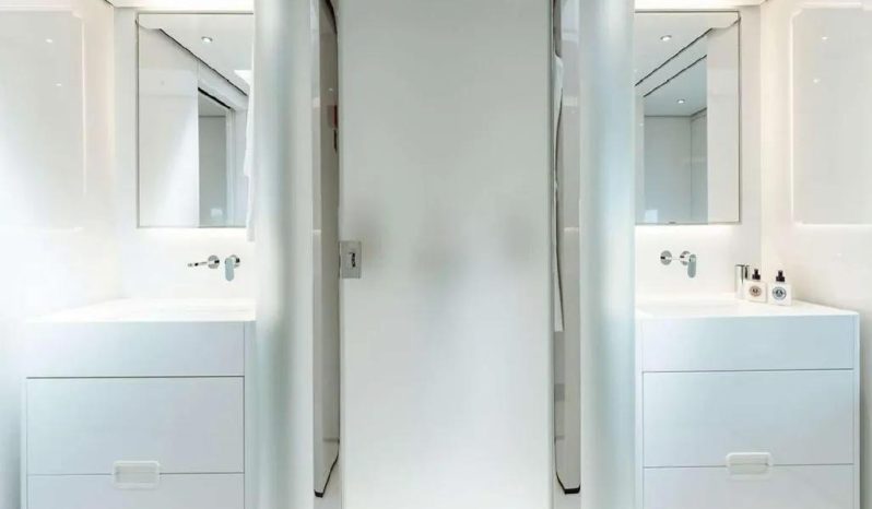 
								CUSTOM LINE 120 full									