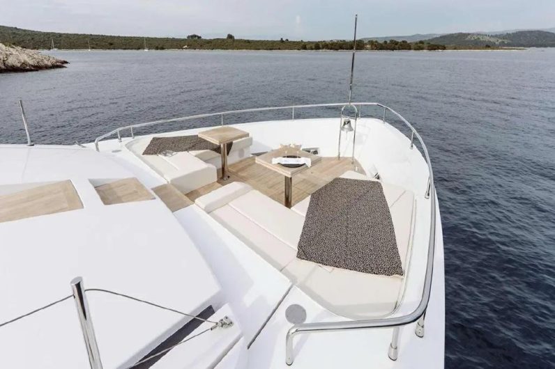 
								CUSTOM LINE 120 full									