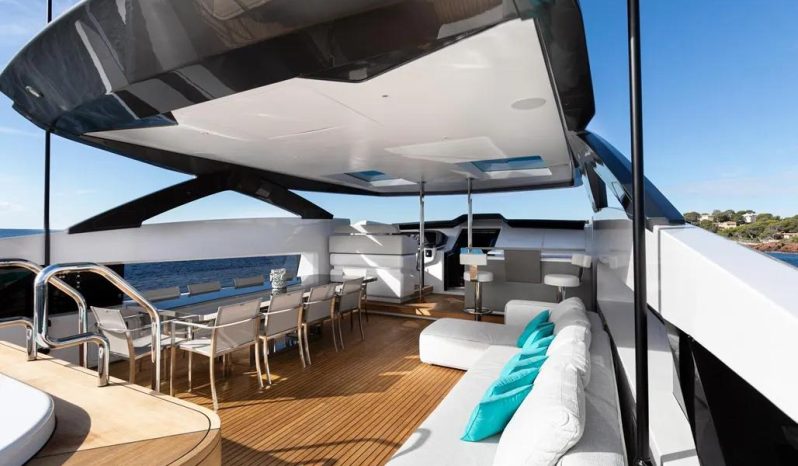 
								CUSTOM LINE 106 full									