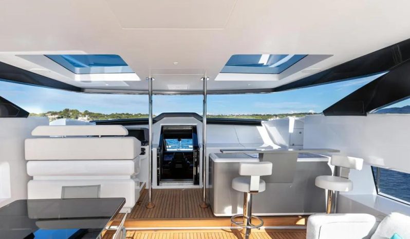 
								CUSTOM LINE 106 full									