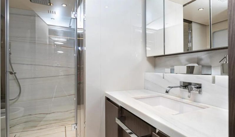 
								CUSTOM LINE 106 full									