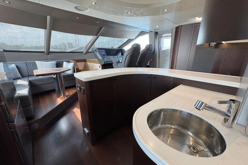 
								SUNSEEKER 86 full									