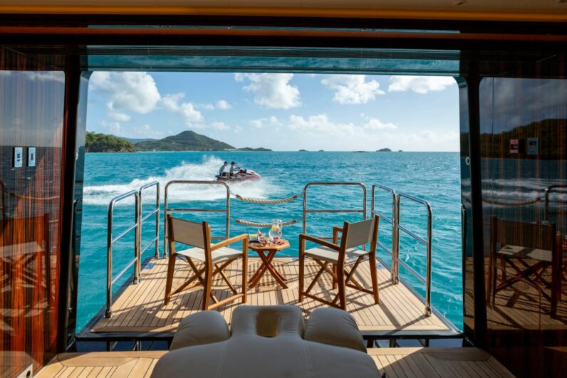 
								ALFA NERO YACHT full									